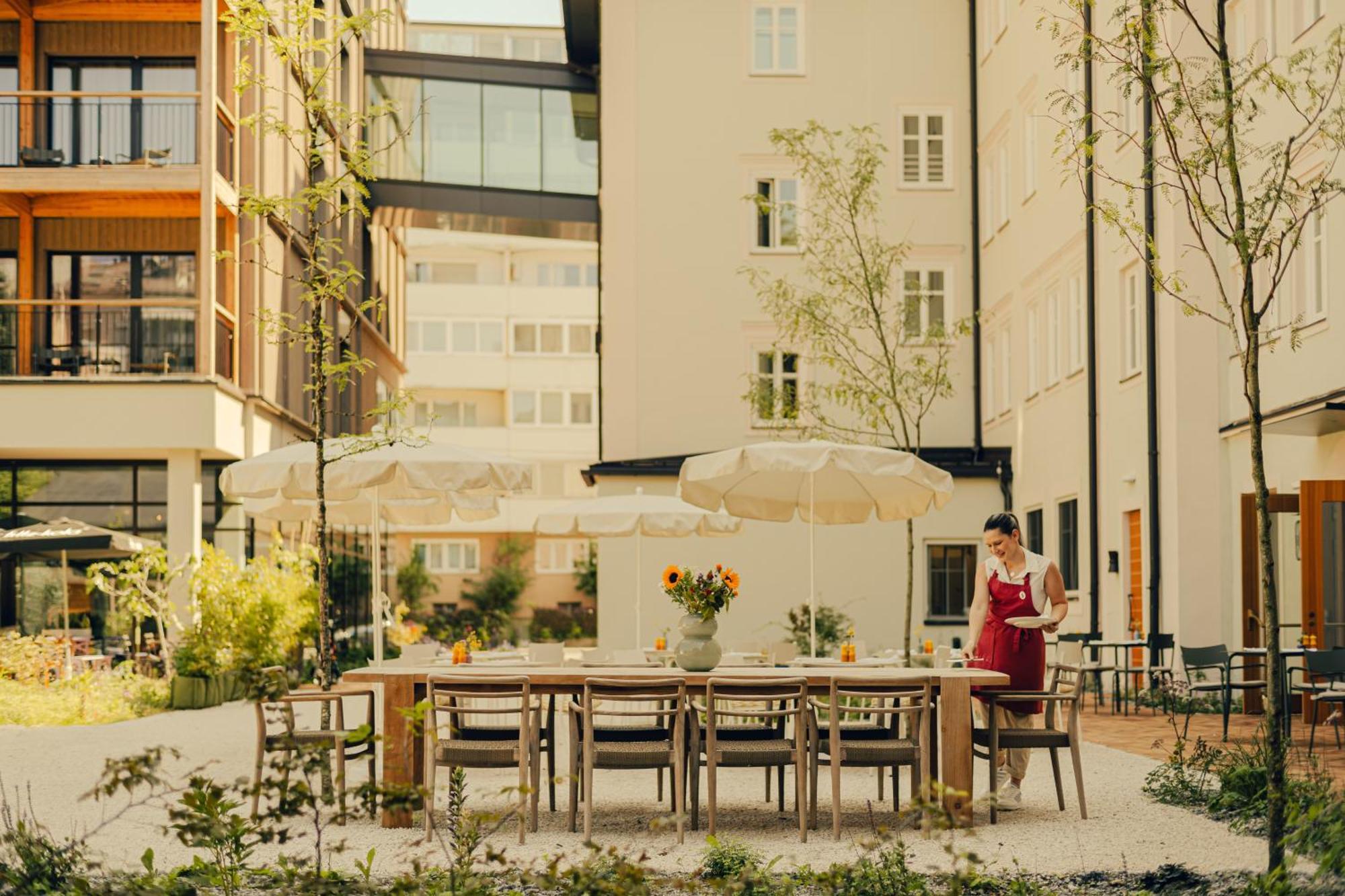 Hotel Zum Hirschen Salzburg Exterior photo